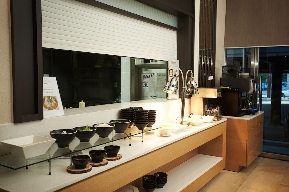 On City Hotel Cheonan Exterior foto